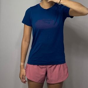 Lululemon short sleeve size 4 WORN ONCE